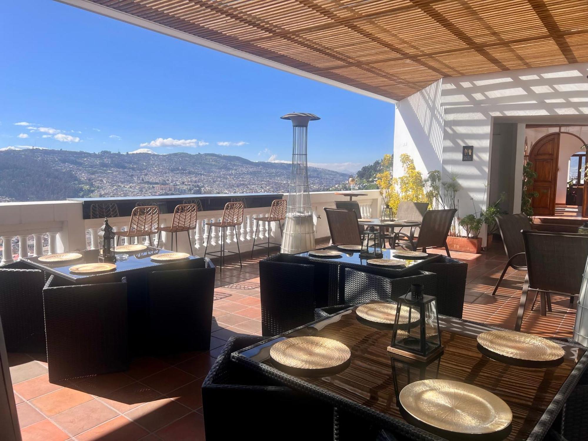 Vista Del Angel Hotel Boutique Кито Екстериор снимка