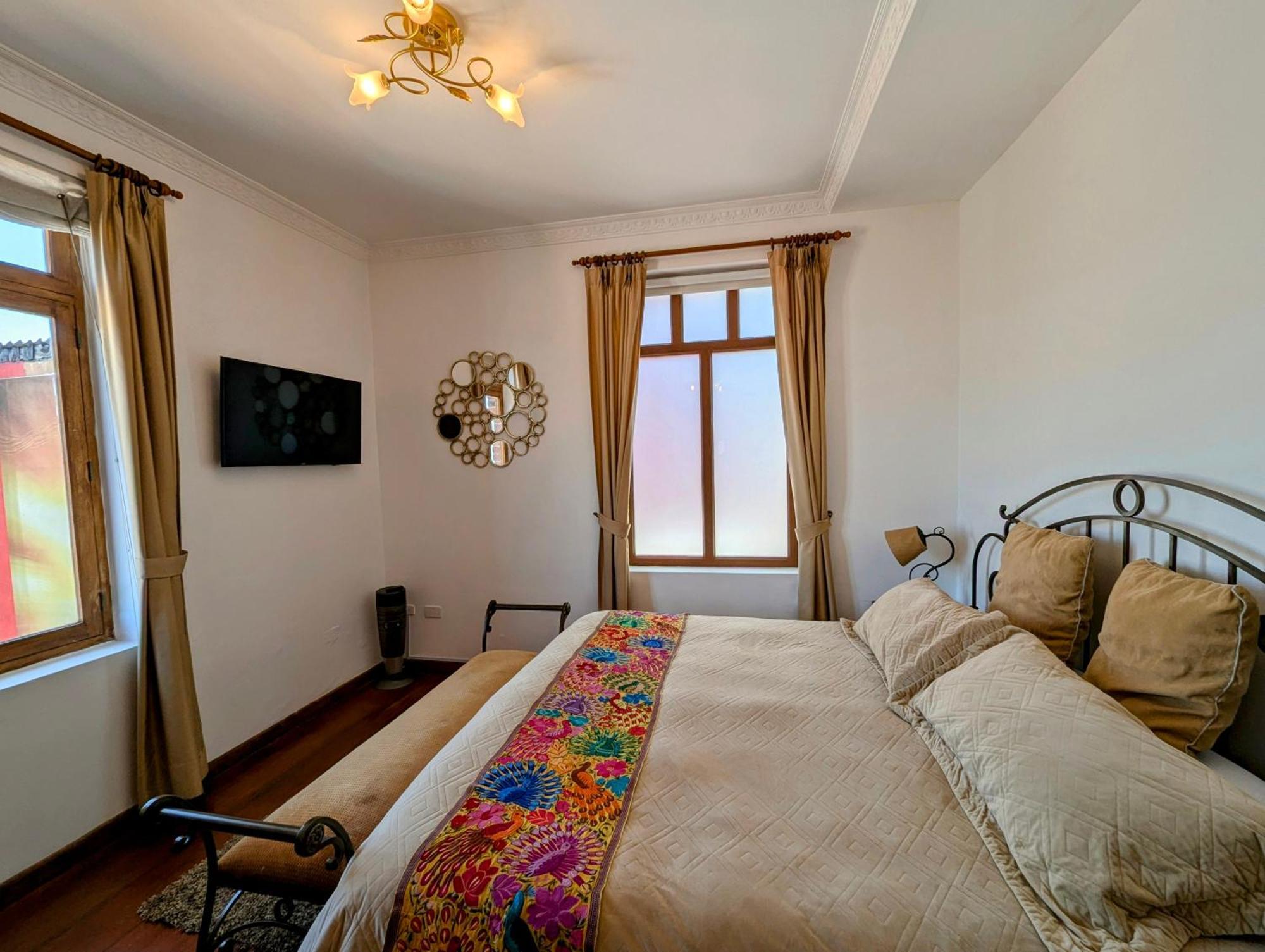 Vista Del Angel Hotel Boutique Кито Екстериор снимка